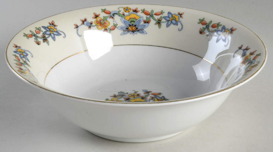 10698 9" Round Vegetable Bowl by Heinrich - H&C-1