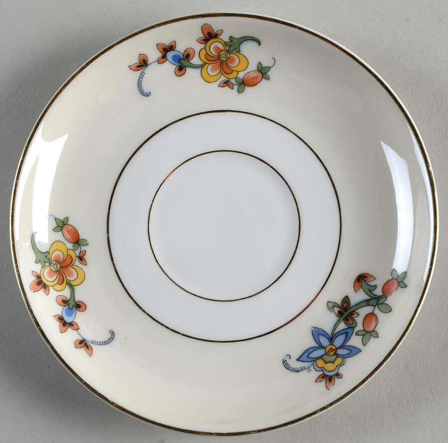 10698 Saucer by Heinrich - H&C-1