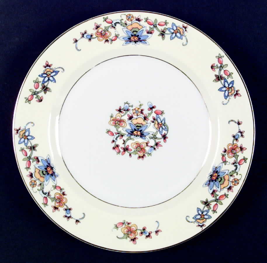 10698 Dinner Plate by Heinrich - H&C-1