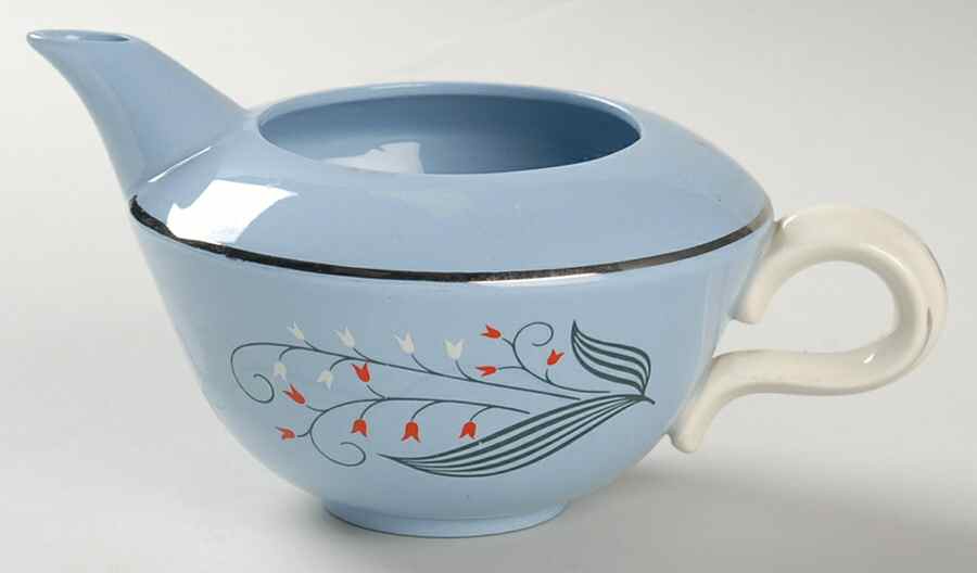 HG2 Creamer by Homer Laughlin -1