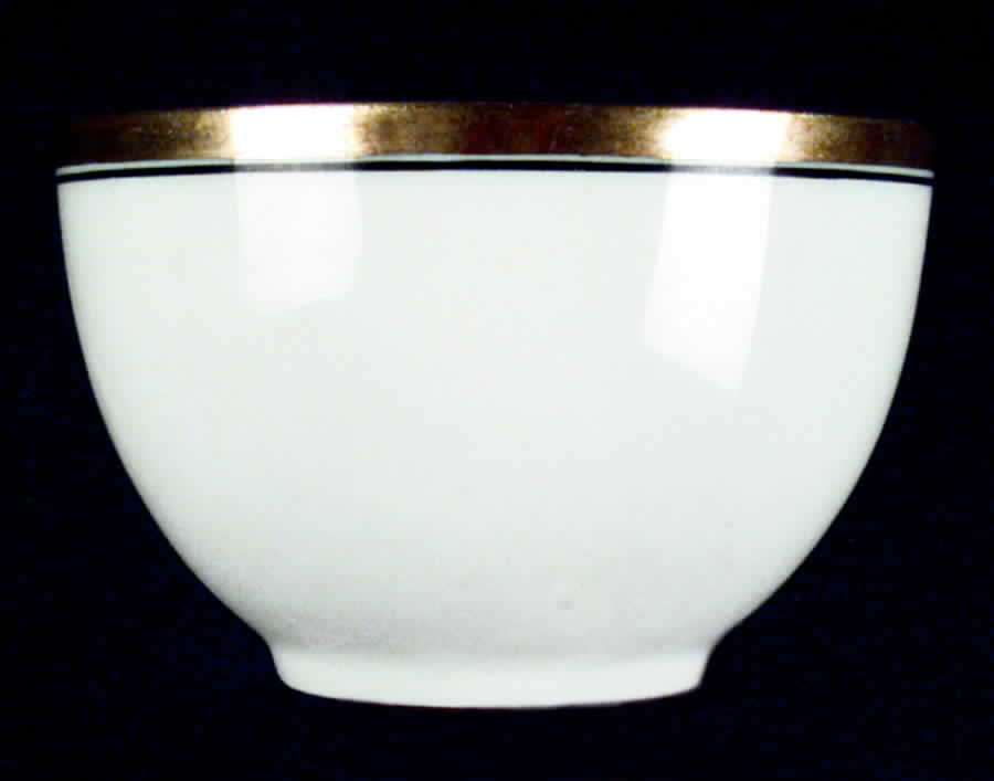 HUT633 Flat Cup by Hutschenreuther-1