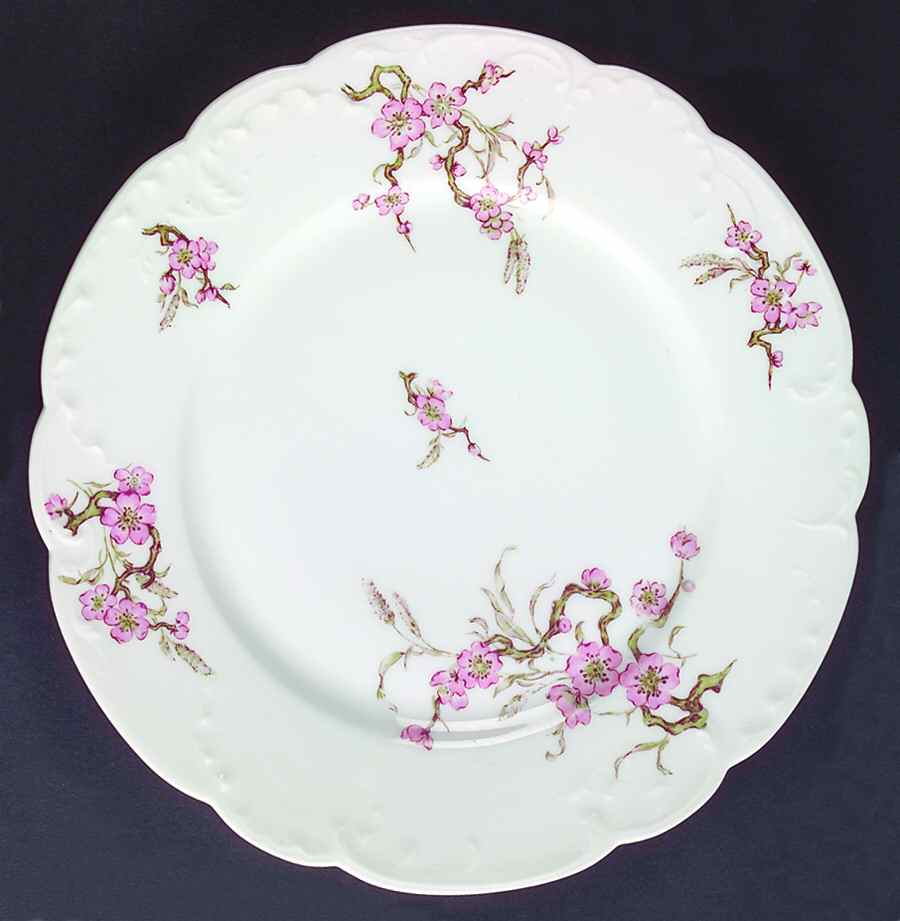 Schleiger 222b Dinner Plate by Haviland-1