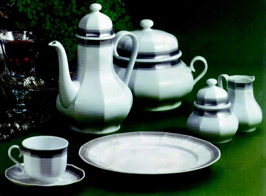 Regina Dinner Plate by Hutschenreuther-1