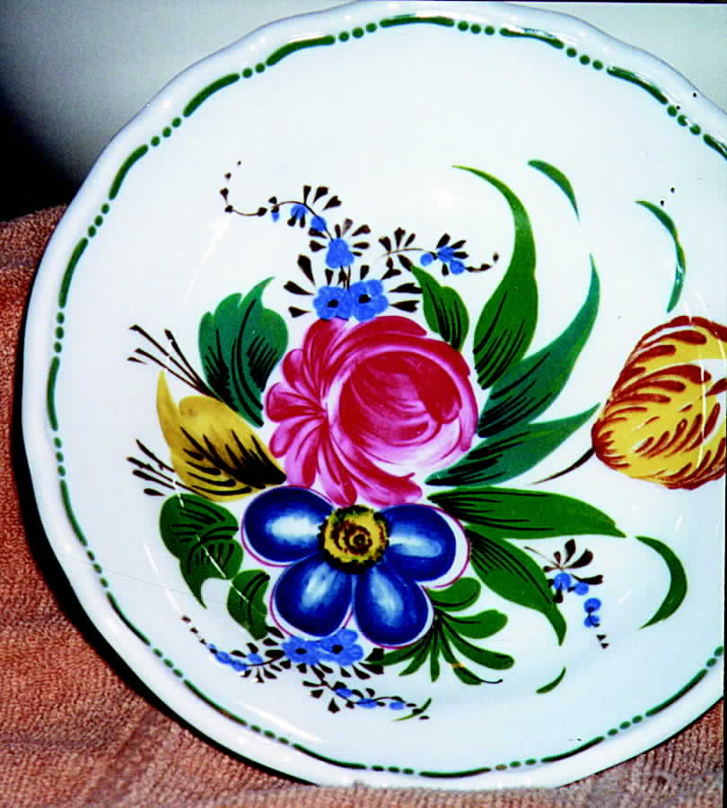 HUT641 Saucer by Hutschenreuther-1