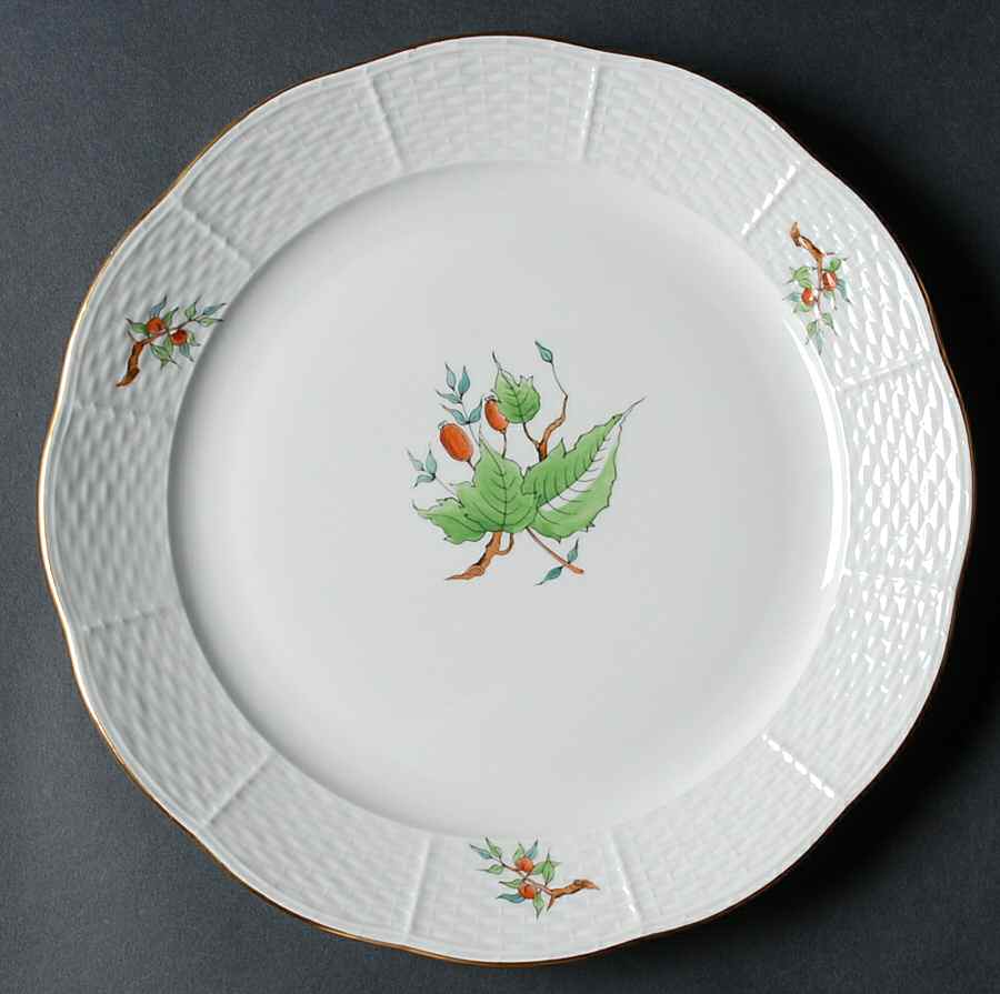 HER16 Dinner Plate by Herend-1