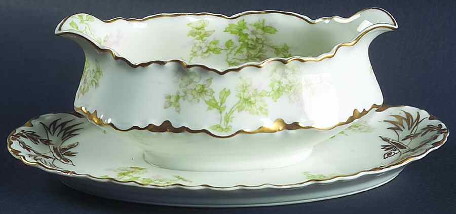 Schleiger 61L Gravy Boat with Attached Underplate by Haviland-1