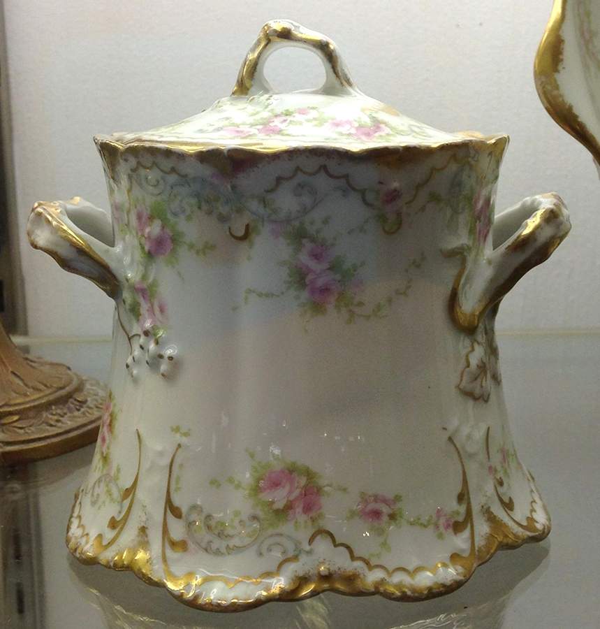Schleiger 340-2 Sugar Bowl & Lid by Haviland-1