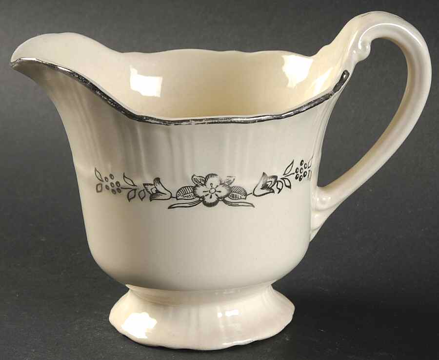 Platinum Wreath Creamer by Homer Laughlin -1