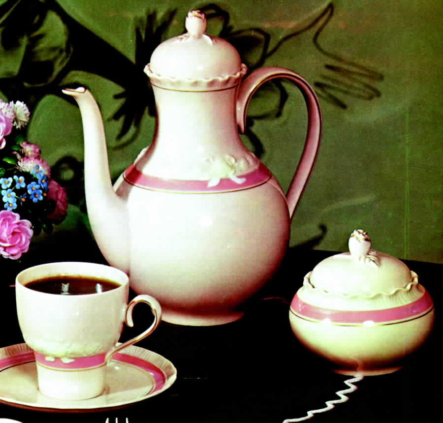 Monique Coffee Pot & Lid by Hutschenreuther-1
