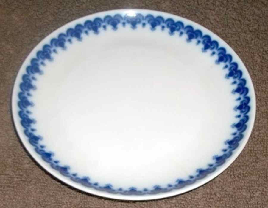 Juliane Salad Plate by Hutschenreuther-1