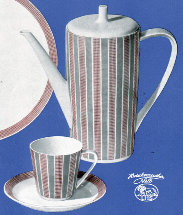 Carosa Coffee Pot & Lid by Hutschenreuther-1