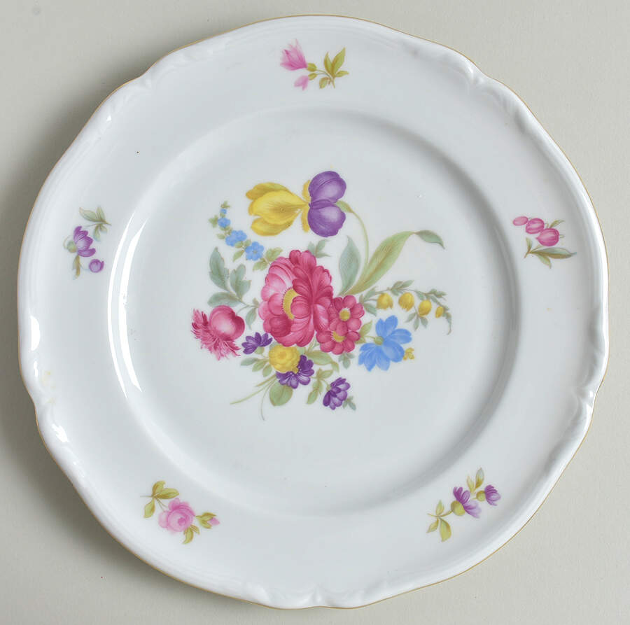 855 Dinner Plate by Hutschenreuther-1