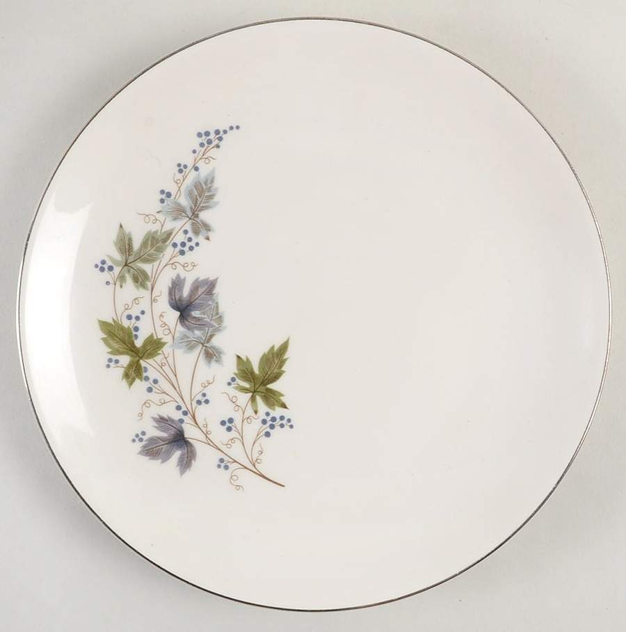 Moselle (Triumph Shape) Salad Plate by Homer Laughlin -1