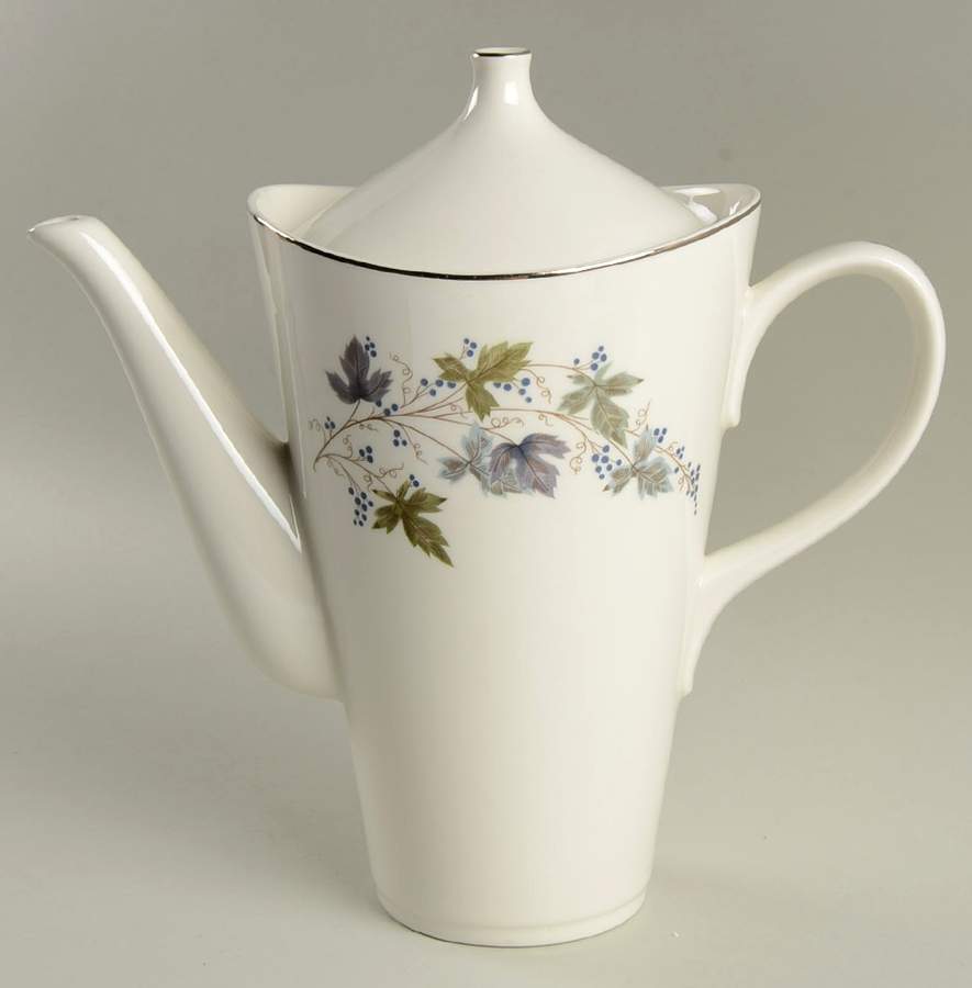 Moselle (Triumph Shape) Coffee Pot & Lid by Homer Laughlin -1