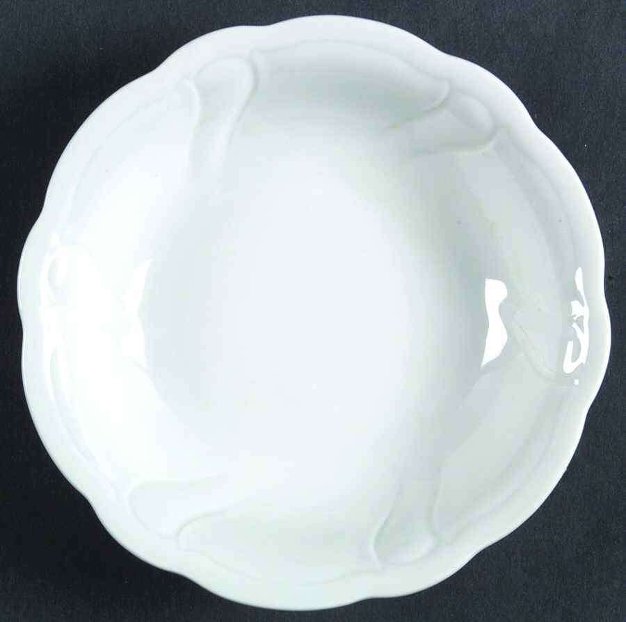 White Fruit/Dessert (Sauce) Bowl by Hutschenreuther-1