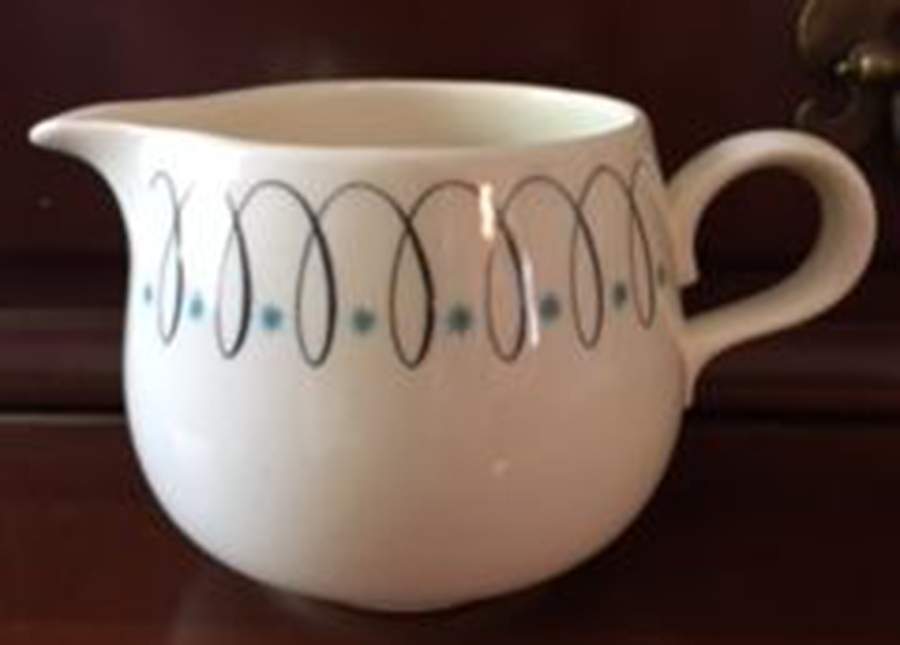 Frolic Creamer by Homer Laughlin -1