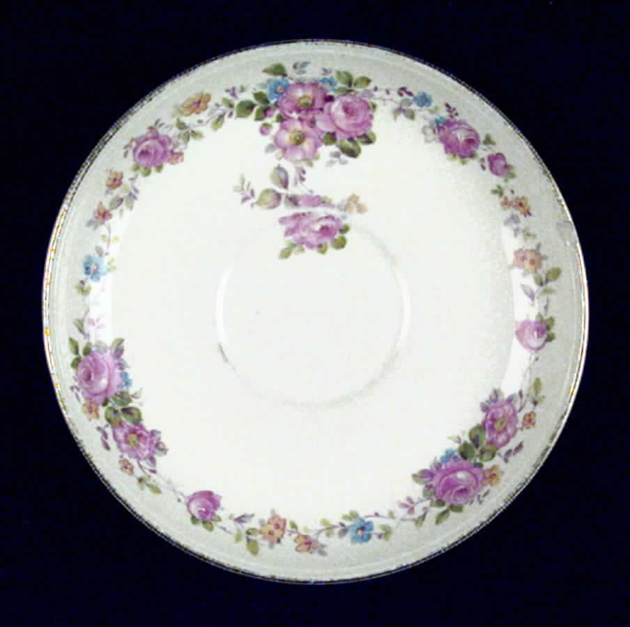 HLC922 Saucer by Homer Laughlin -1