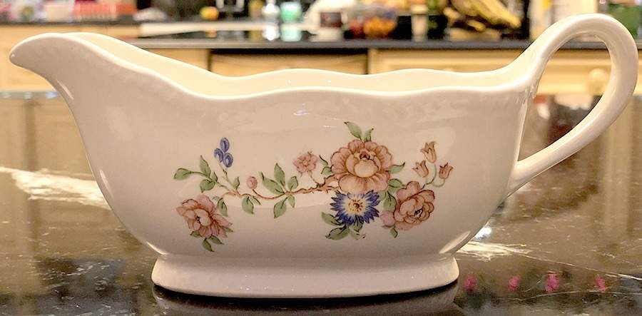 Song of Spring Gravy Boat by Homer Laughlin -1