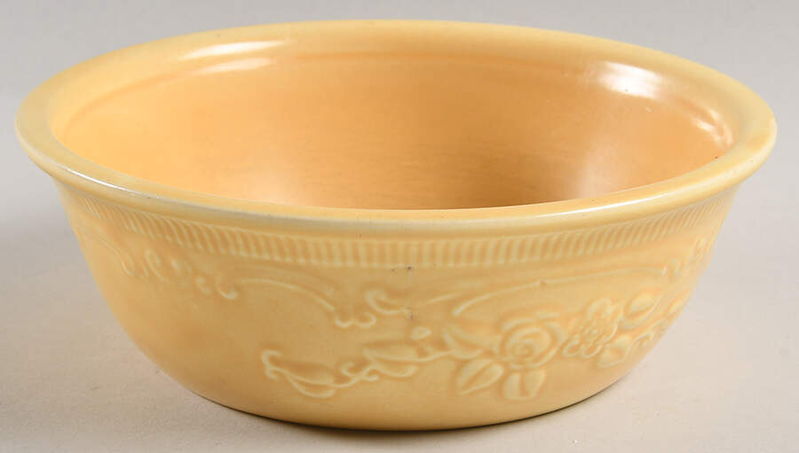 Oven Serve Yellow 7" Round Baker by Homer Laughlin -1