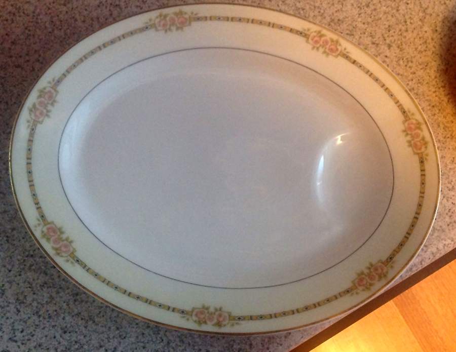 H776 14" Oval Serving Platter by Haviland-1