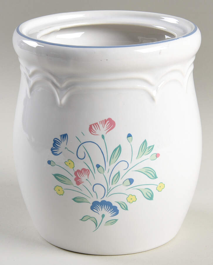 Floral Expressions (Japan, No Center) Medium Canister No Lid by Hearthside-1
