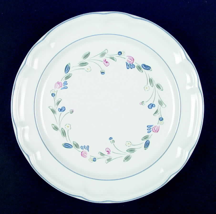 Floral Expressions (Japan, No Center) Dinner Plate by Hearthside-1