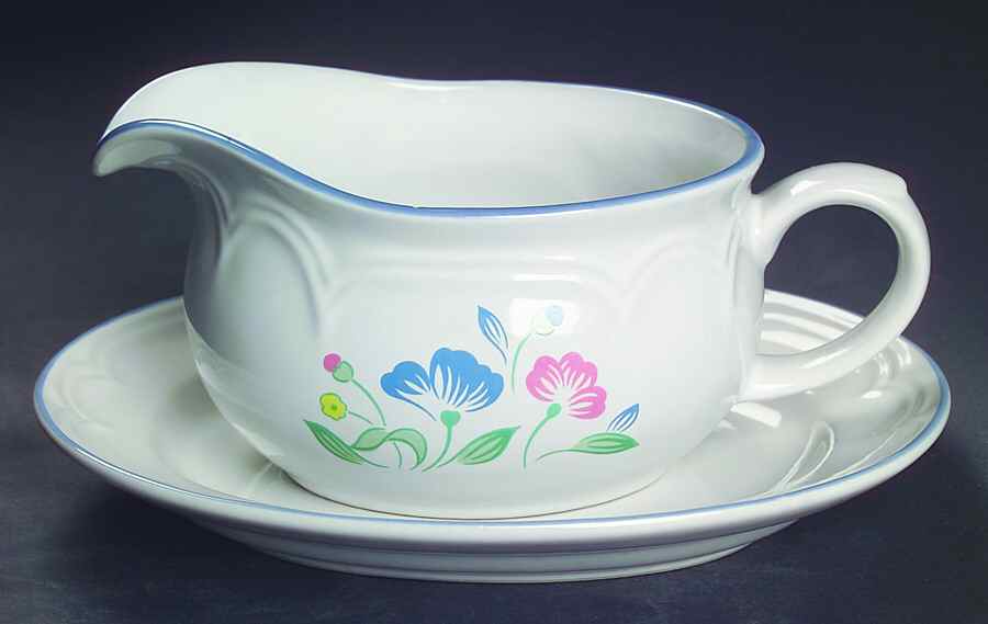 Floral Expressions (Japan, No Center) Gravy Boat & Underplate by Hearthside-1