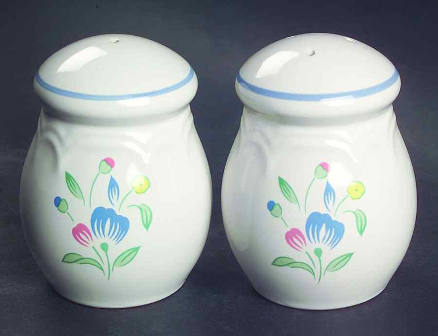 Floral Expressions (Japan, No Center) Salt & Pepper Set by Hearthside-1