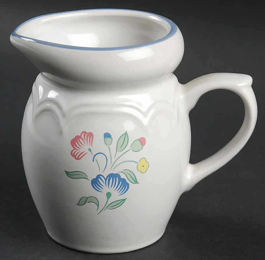Floral Expressions (Japan, No Center) Creamer by Hearthside-1
