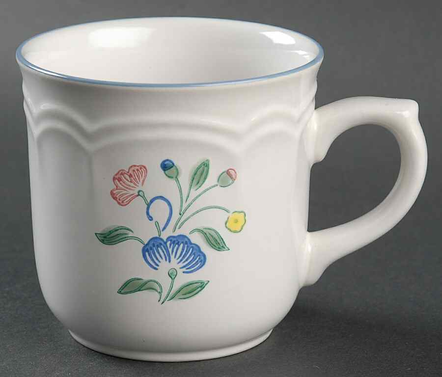 Floral Expressions (Japan, No Center) Flat Cup by Hearthside-1