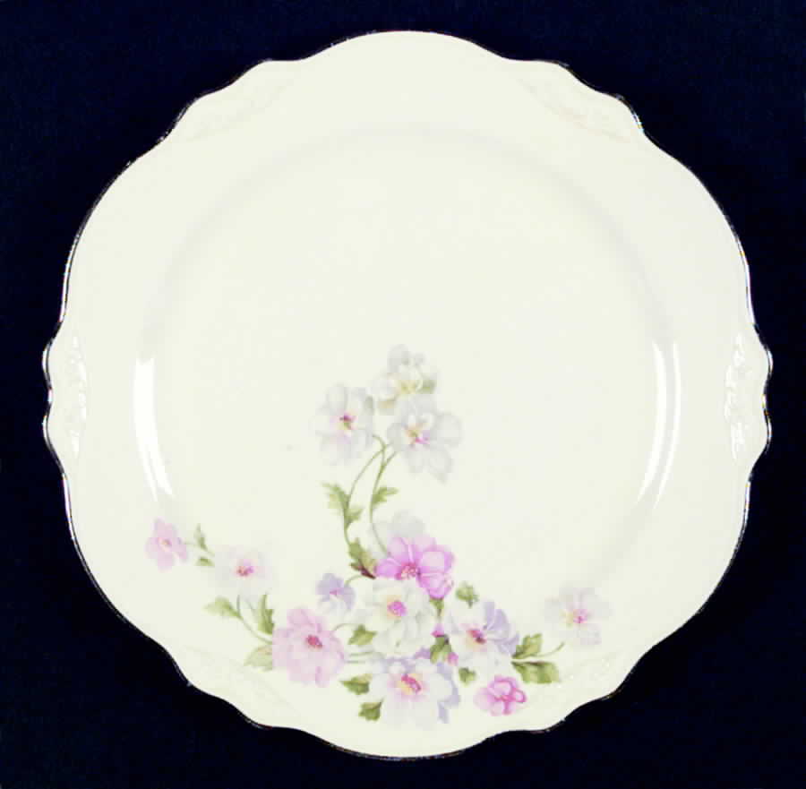 Fluffy Rose 2 (Platinum Trim) Luncheon Plate by Homer Laughlin -1