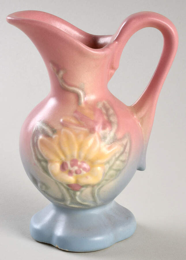 Magnolia (Matte) 5" Ewer by Hull-1
