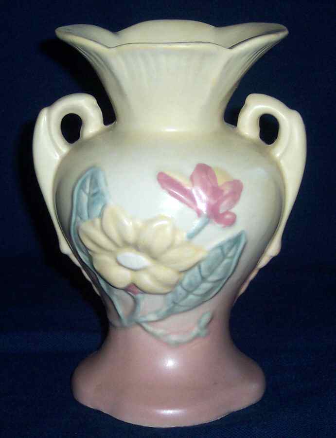Magnolia (Matte) 4" Vase by Hull-1