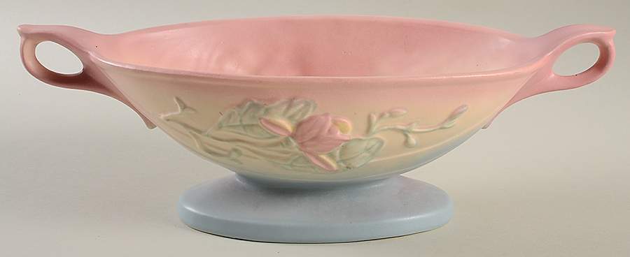 Magnolia (Matte) Centerpiece/Console Bowl by Hull-1