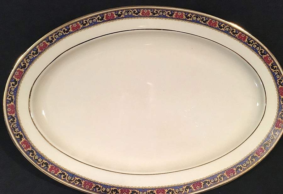 HUT664 12" Oval Serving Platter by Hutschenreuther-1
