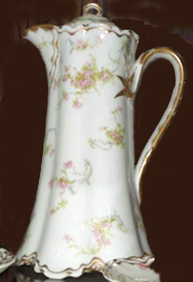 Schleiger 57T Chocolate Pot & Lid by Haviland-1