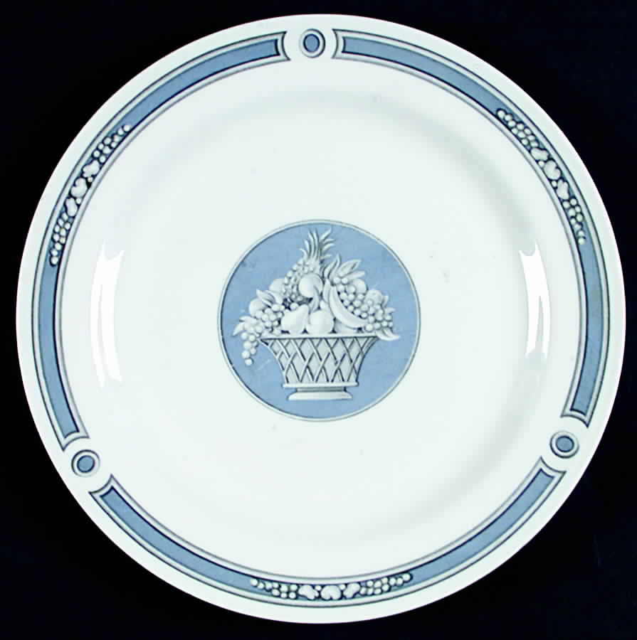 Della Robia Salad Plate by Homer Laughlin -1