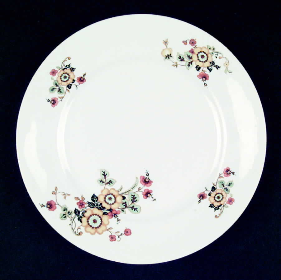 HLC942 Luncheon Plate by Homer Laughlin -1