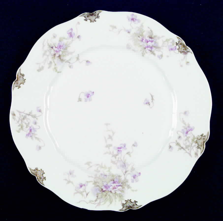Schleiger 147-8 Dinner Plate by Haviland-1