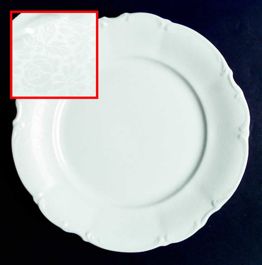 HUT677 Dinner Plate by Hutschenreuther-1