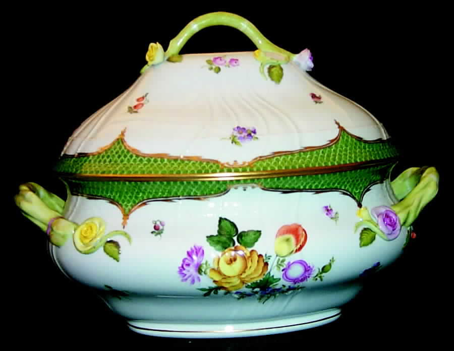 Vieux Bouquet De Sexe Green Tureen &  Lid by Herend-1