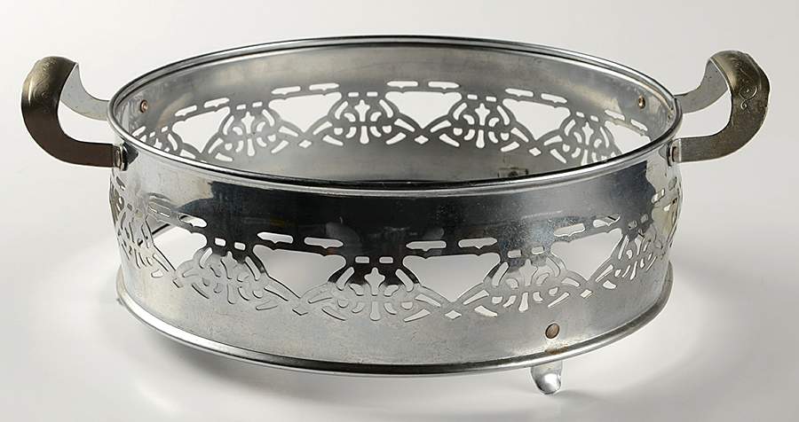 Fiesta Kitchen Kraft Metal Stand Or Warmer by Homer Laughlin -1