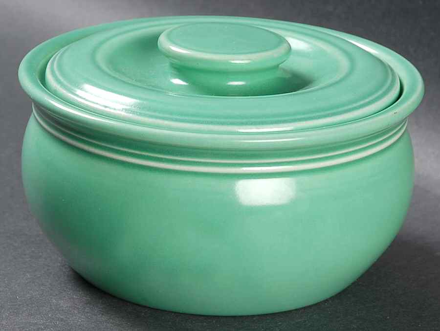 Fiesta Kitchen Kraft Individual Casserole & Lid by Homer Laughlin -1
