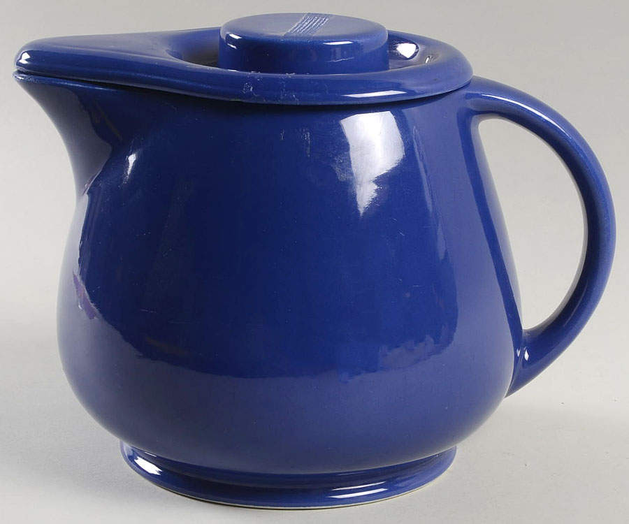 Fiesta Kitchen Kraft Pitcher & Lid by Homer Laughlin -1