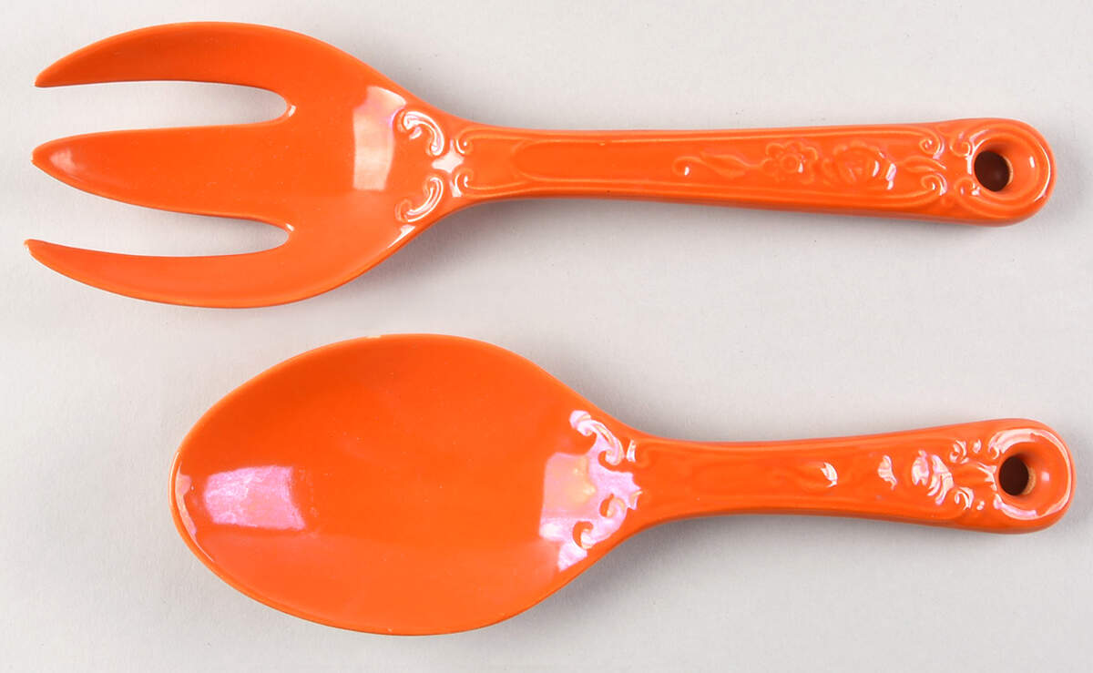 Fiesta Kitchen Kraft Solid 2pc Salad Set by Homer Laughlin -1