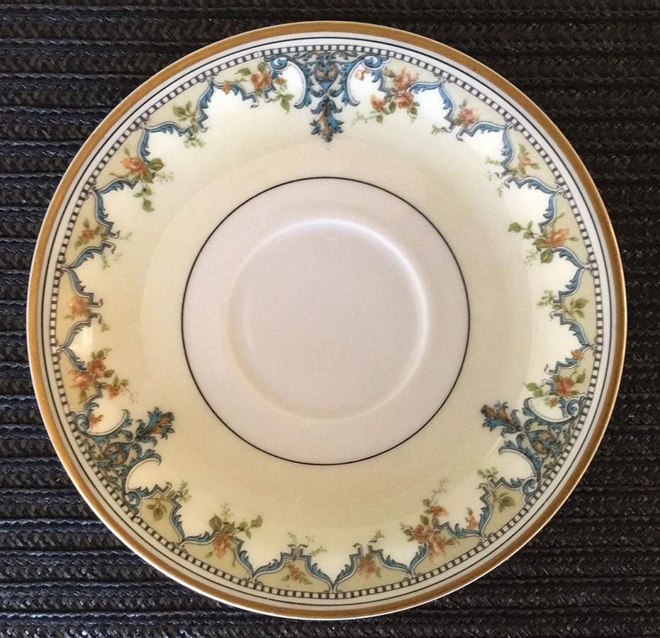 Schleiger 727-1 Saucer by Haviland-1
