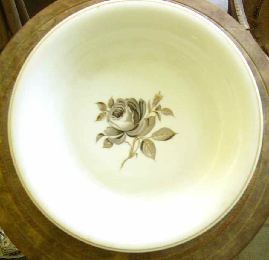 Black Rose Dinner Plate by Hutschenreuther-1