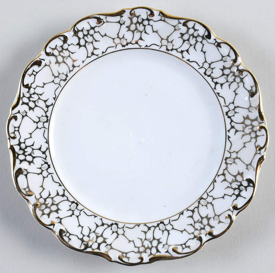 Decor 56 Dessert/Pie Plate by House Dresden-1