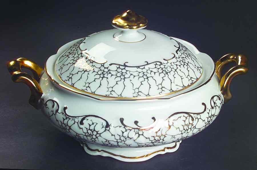 Decor 56 Round Covered Vegetable by House Dresden-1