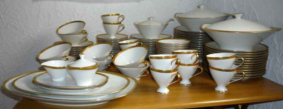 403596 Footed Cup & Saucer Set by Hutschenreuther-1